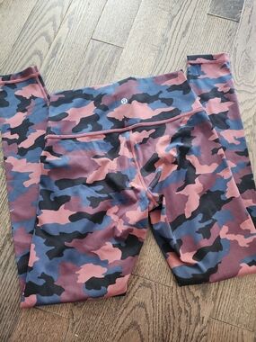 lululemon athletica Pink & Blue Camo Leggings